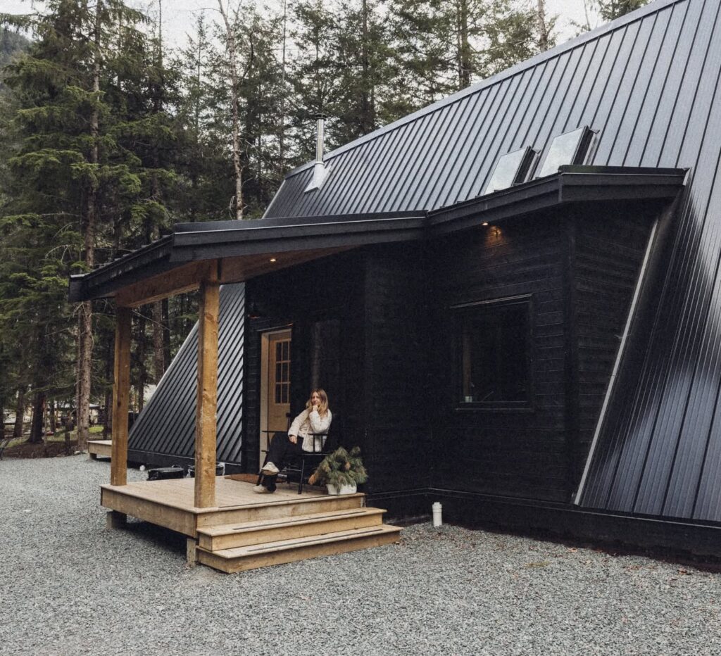 Instagram post from thehiddeneh. This post is in position 0.