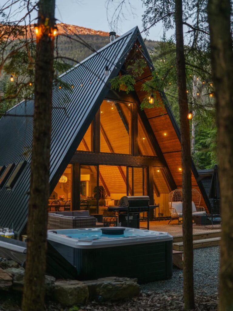 Instagram post from thehiddeneh. This post is in position 1.